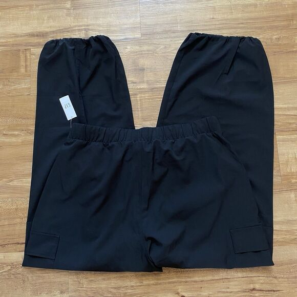 NWT GapFit Women’s L Black Runaround Parachute Cargo Pull-On Baggy Pants Stretch - Picture 4 of 16